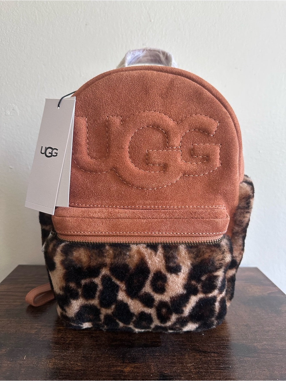 UGG DANNIE 11 BACKPACK SHEEP 100% SUEDE, SHEEPSKIN, COW LEATHER NWT